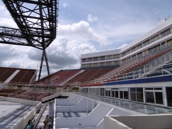 Parintins 28 Stadion innen